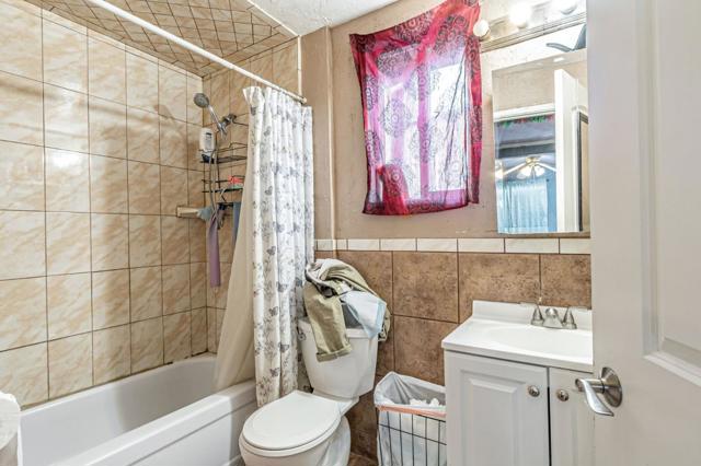37 Union Street, San Jose CA: https://media.crmls.org/mediaz/cf8aef4e-c412-47d8-8145-fead6292b0b7.jpg