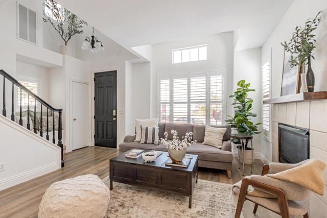 425 Knollcrest Avenue, San Jose CA: https://media.crmls.org/mediaz/cf8b36dd-bba5-492e-8a3b-f955a760b797.jpg