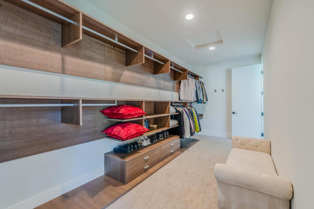 3085 Arroyo Seco, Palm Springs CA: https://media.crmls.org/mediaz/cf8bed4e-bbb6-4790-9968-a597c4b8bf8f.jpg