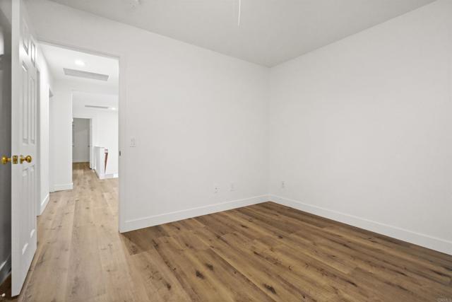 Detail Gallery Image 39 of 54 For 1065 S Hanlon Way, Anaheim Hills,  CA 92808 - 5 Beds | 3/1 Baths