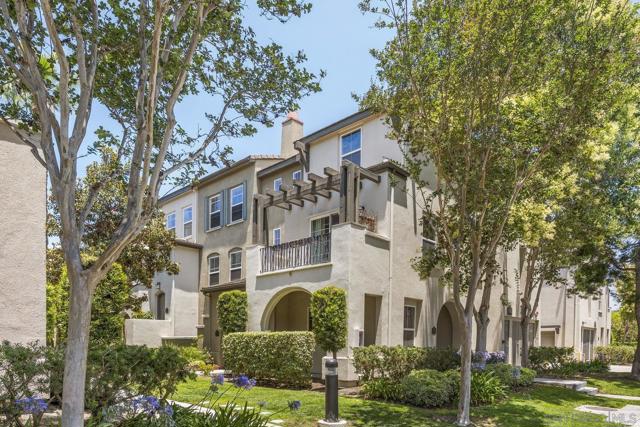16942 Vasquez Way, San Diego CA: https://media.crmls.org/mediaz/cf8f1e36-59fc-48a7-b853-8465654beef6.jpg
