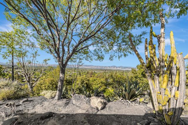 15010 Larga Vista Drive, Los Gatos CA: https://media.crmls.org/mediaz/cf8f7a3b-59bf-4420-9e15-46bede396ee5.jpg