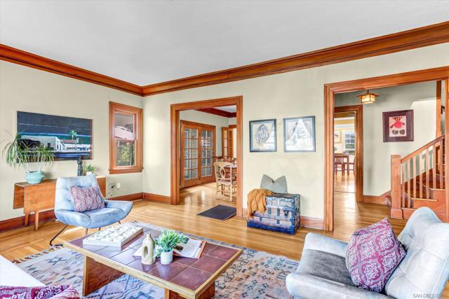 3660 28Th St, San Diego CA: https://media.crmls.org/mediaz/cf8fadad-bd93-4290-99d7-1695df87d94e.jpg