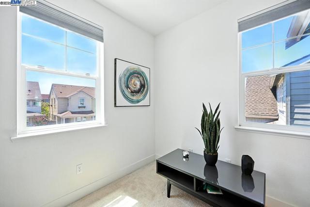 2100 Carbondale, Dublin CA: https://media.crmls.org/mediaz/cf93e9b8-72ea-48d9-9512-5e56b1e57e76.jpg