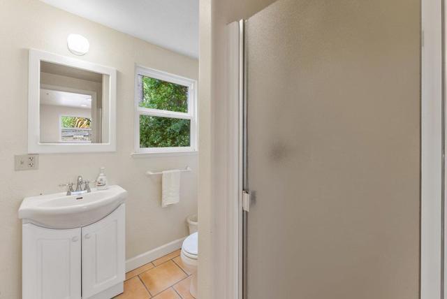 825 Skyward Drive, Aptos CA: https://media.crmls.org/mediaz/cf9460b8-2c37-4a87-8a5a-dddc0da3ae8d.jpg