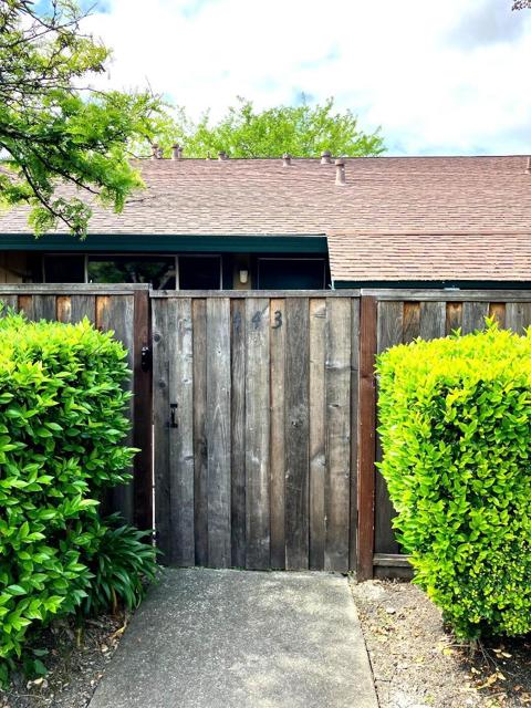 443 Lincoln Avenue, Cotati CA: https://media.crmls.org/mediaz/cf94c4bc-8b4e-4246-85c7-90f2896b9cc5.jpg