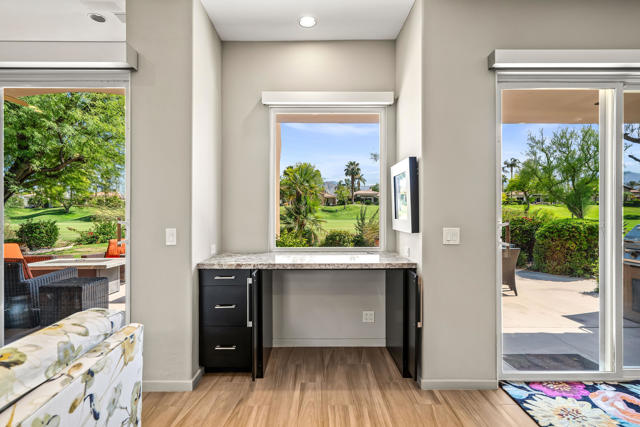 851 Mesa Grande Drive, Palm Desert, CA 92211