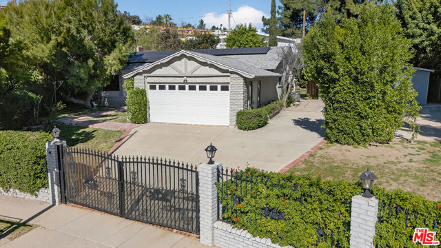 15541 Harvest Street photo 1