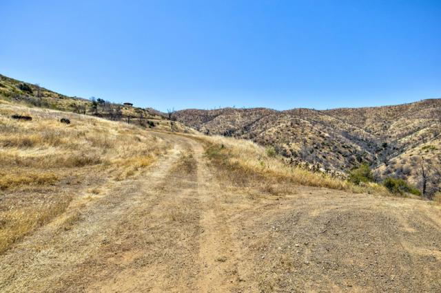 14600 Del Puerto Canyon Road, Newman CA: https://media.crmls.org/mediaz/cf95d7e6-7c6a-483b-839f-306c9046307b.jpg