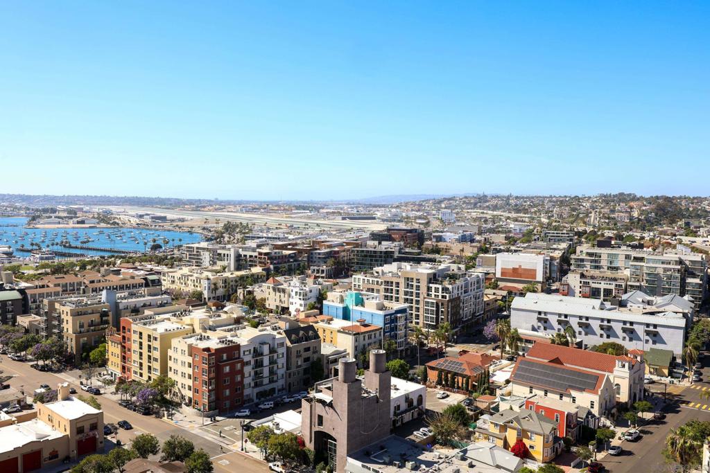 300 Beech St - photo 9