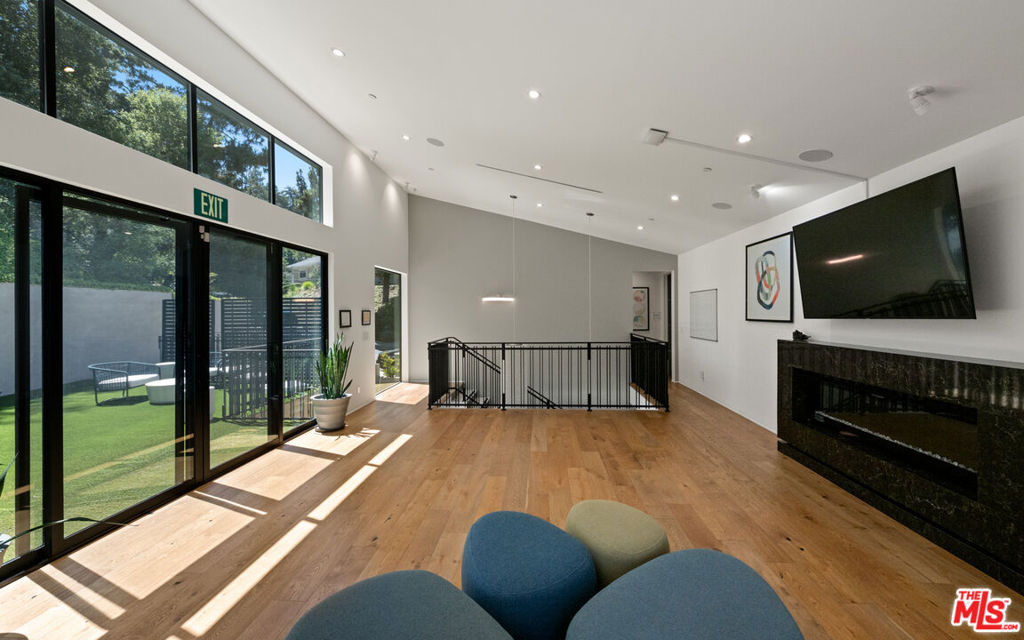 MLS #25576861 image #13