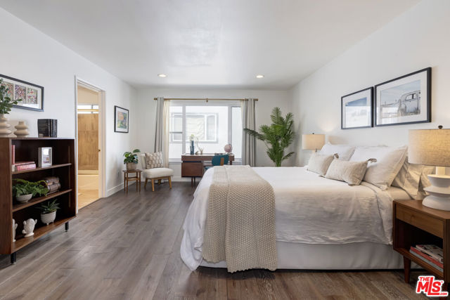 1007 Figueroa Terrace, Los Angeles CA: https://media.crmls.org/mediaz/cf96a481-7ddd-4383-9ed6-36e68280960d.jpg