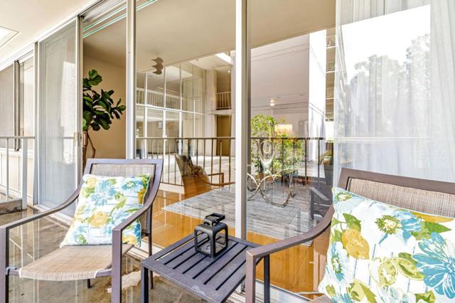 400 Davey Glen Road, Belmont CA: https://media.crmls.org/mediaz/cf9778b1-1157-4d62-8fc9-cd4f90ab449f.jpg