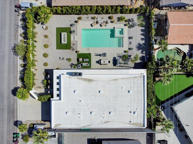 54050 Avenida Obregon, La Quinta CA: https://media.crmls.org/mediaz/cf9956d7-205a-4cb0-875c-2b574d2730e8.jpg