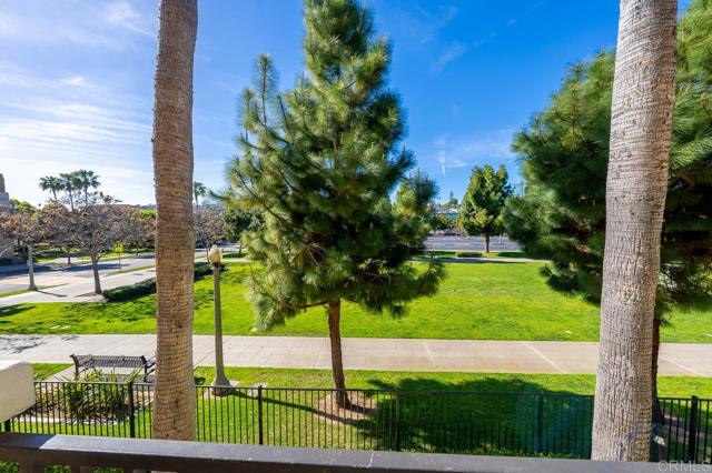 Detail Gallery Image 27 of 28 For 2842 Farragut Rd #130,  Point Loma,  CA 92106 - 2 Beds | 2/1 Baths