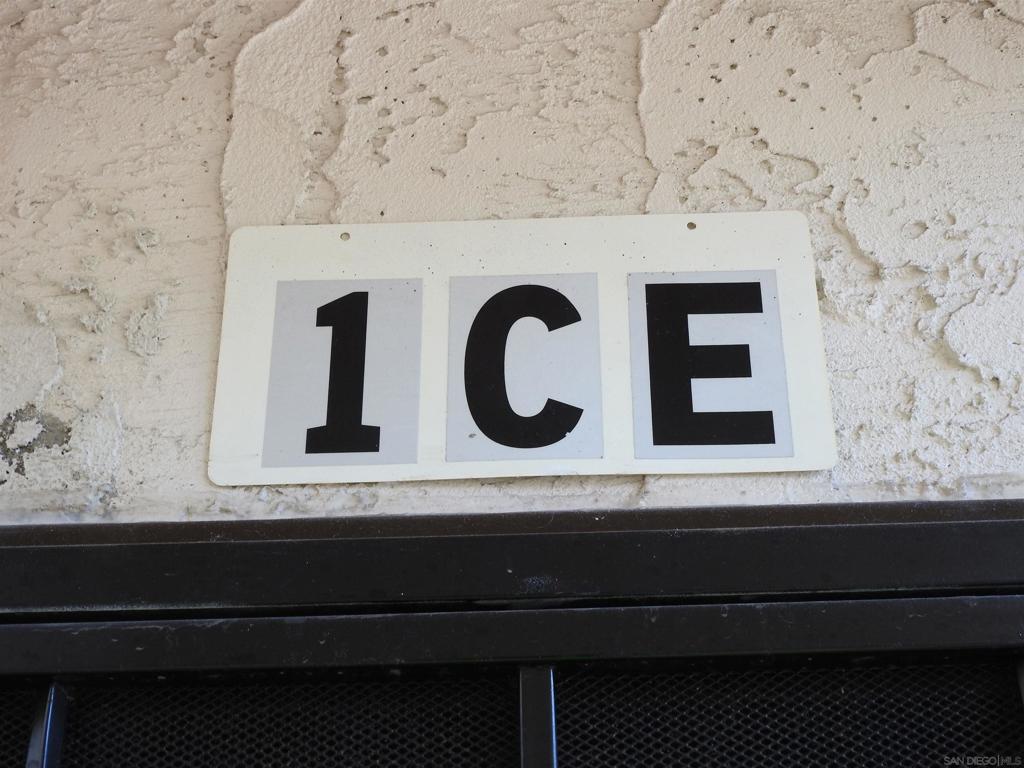 https://media.crmls.org/mediaz/cf99ca18-9c36-47ea-aa07-4ef675d1cde1.jpg?preset=X-Large