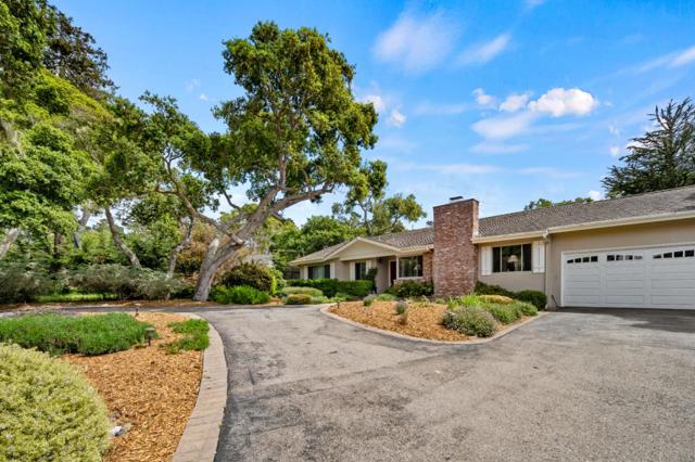 2811 Forest Lodge Road, Pebble Beach CA: https://media.crmls.org/mediaz/cf99d483-e023-41c5-a90a-280849edd644.jpg
