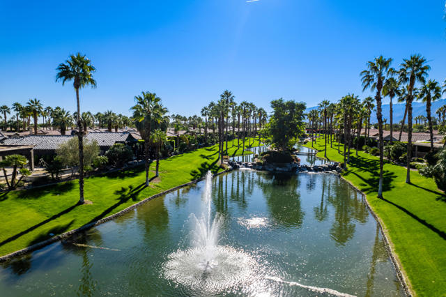 48170 Hjorth Street, Indio CA: https://media.crmls.org/mediaz/cf9a11ac-e86c-46d6-a340-e5fe78defd43.jpg