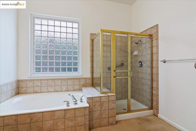 625 Pomona Dr, Brentwood CA: https://media.crmls.org/mediaz/cf9a4b32-55ae-4150-839f-a5a69fc7bdec.jpg