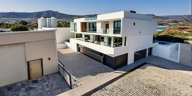 300 Orange Avenue, Sand City CA: https://media.crmls.org/mediaz/cf9a686e-d0b9-4175-b506-cf9089b0d8b1.jpg
