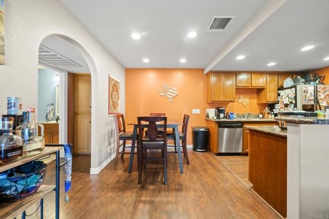 Detail Gallery Image 4 of 25 For 1905 Avenida Del Mexico #259,  San Diego,  CA 92154 - 2 Beds | 2 Baths