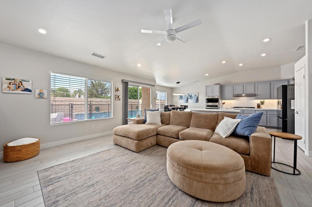 MLS #219136465DA image #8