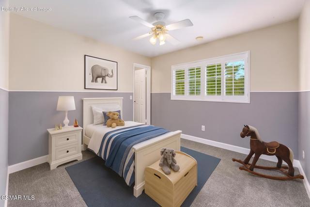 6058 Hedgewall Drive, Westlake Village CA: https://media.crmls.org/mediaz/cf9d9221-ddee-4bb9-883a-3e886dee6179.jpg