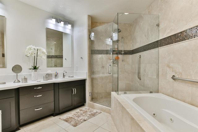 Detail Gallery Image 7 of 22 For 1099 1st St #119,  Coronado,  CA 92118 - 2 Beds | 2/1 Baths