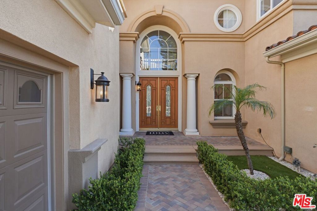 MLS #26852673 image #2