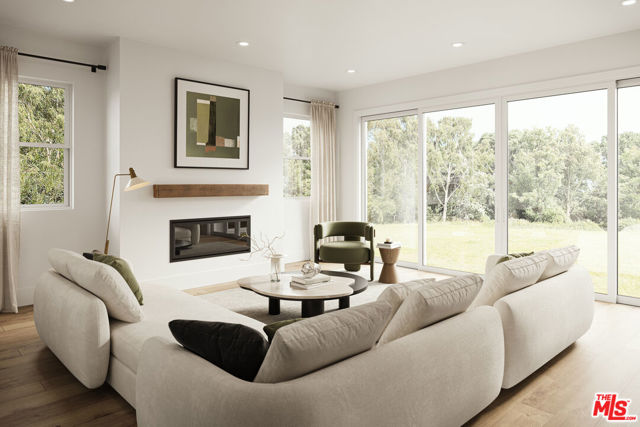 2807 Cardiff Avenue, Los Angeles CA: https://media.crmls.org/mediaz/cfa016d9-52b0-41ac-a4cd-007aab57c2c8.jpg