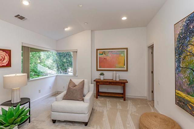 3 Oak Forest Court, Portola Valley CA: https://media.crmls.org/mediaz/cfa05a95-276a-4838-9b9c-4fcd78e6daaa.jpg