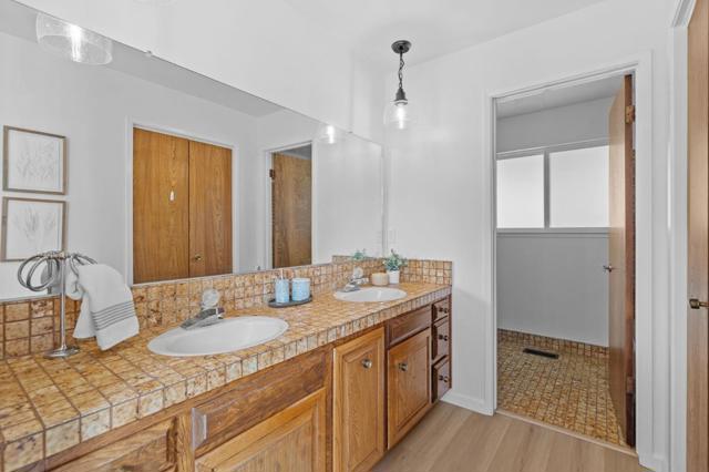 475 Fiesta Court, Watsonville CA: https://media.crmls.org/mediaz/cfa2e315-da47-4155-b009-807e272f40e2.jpg