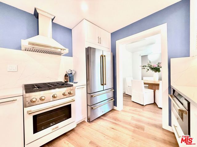 17728 Porto Marina Way, Pacific Palisades CA: https://media.crmls.org/mediaz/cfa2e633-2483-4b9d-a1e7-1212125f1a0e.jpg