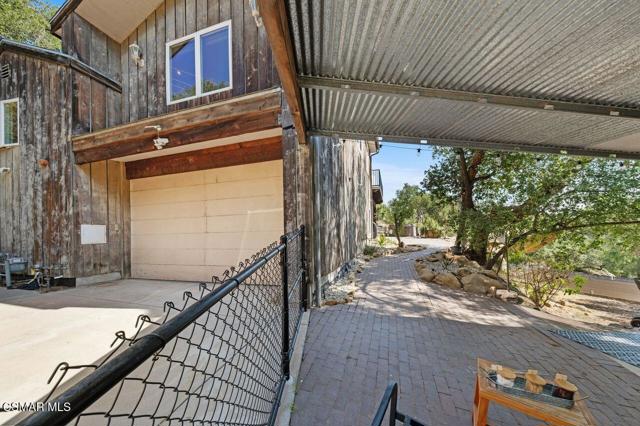 1203 Casa Grande Drive, Simi Valley CA: https://media.crmls.org/mediaz/cfa35c90-3315-4e47-a116-596d5d52f955.jpg