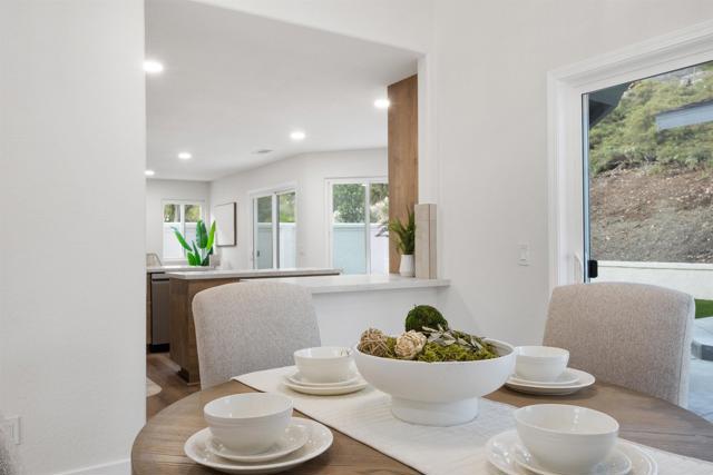 Detail Gallery Image 10 of 38 For 4350 Point Reyes Ct, Carlsbad,  CA 92010 - 4 Beds | 2/1 Baths