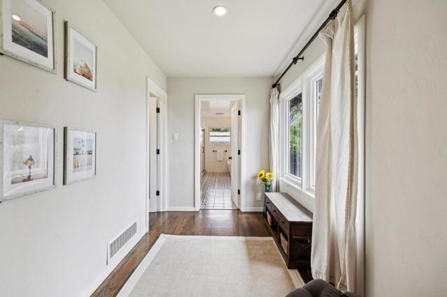 3279 N Cabrillo Highway, Half Moon Bay CA: https://media.crmls.org/mediaz/cfa72a9d-8472-47a0-abf7-8fa5f8b4aa19.jpg