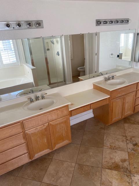 346 Vasconcellos Avenue, Manteca CA: https://media.crmls.org/mediaz/cfa7f026-71fd-4ef9-8be8-c21c0ffe5cc5.jpg