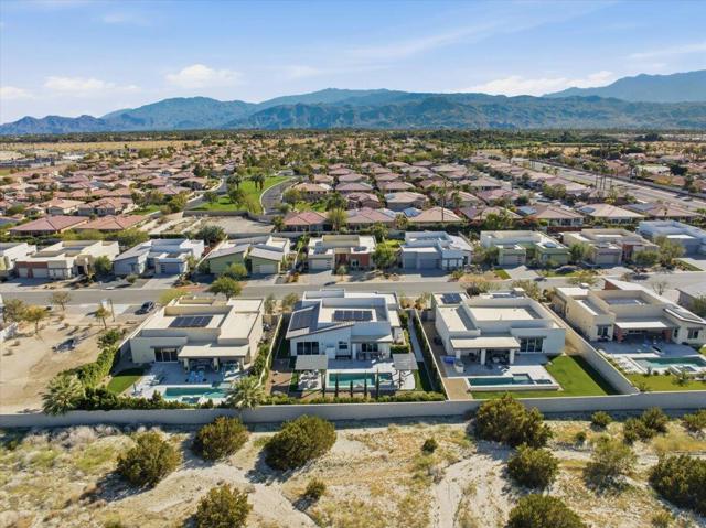 10 Iridium Way, Rancho Mirage, CA 92270