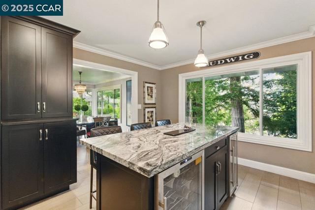 314 Draeger Dr, Moraga CA: https://media.crmls.org/mediaz/cfa964f3-49ce-4241-88ca-58e135eb80ee.jpg