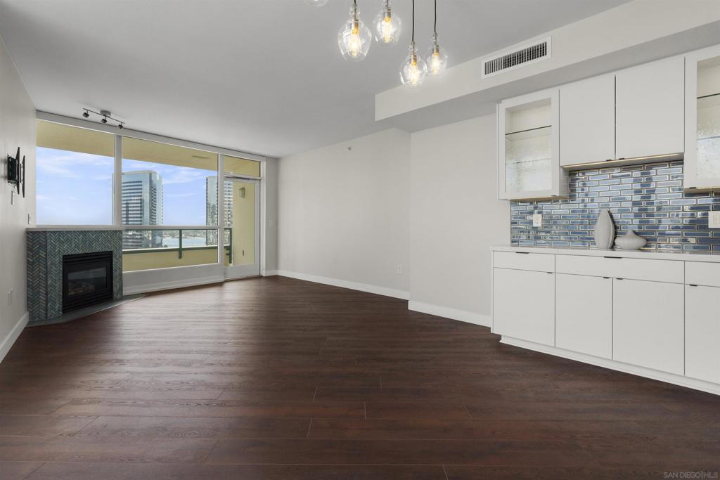 555 Front St. - photo 13