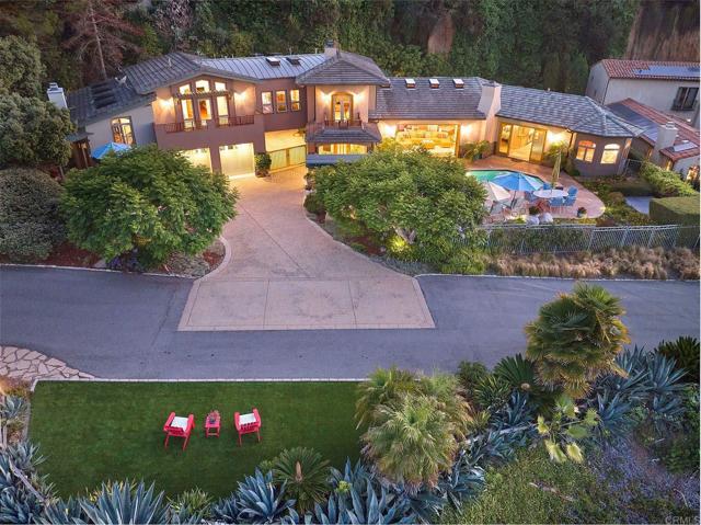 Image 4 of 61 For 622 Canyon Dr