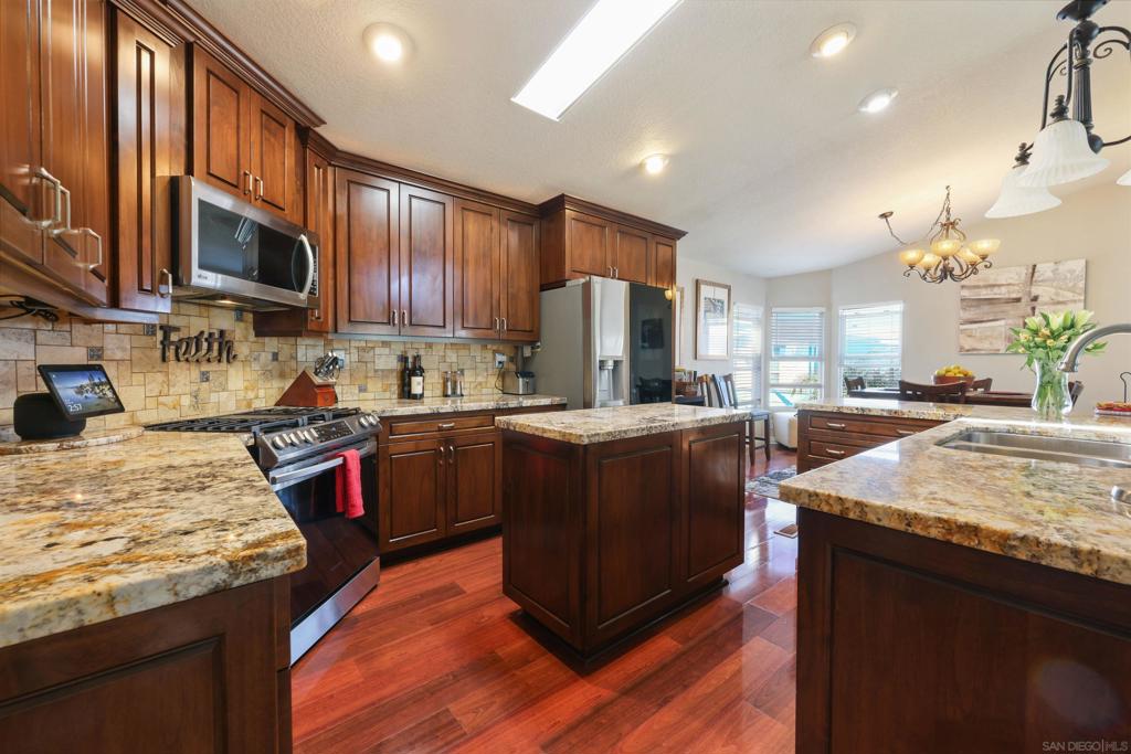 7311 San Luis St #237