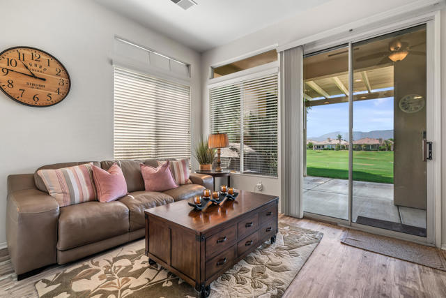 44591 S Heritage Palms Drive, Indio CA: https://media.crmls.org/mediaz/cfab7541-4e35-4076-83cc-55543faa08eb.jpg