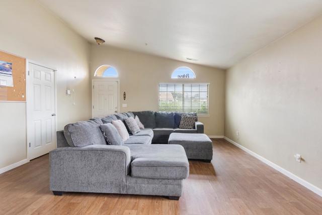 1001 Eagle Drive, Salinas CA: https://media.crmls.org/mediaz/cfad3b1a-1e75-471c-9a6c-206c38ef4e79.jpg