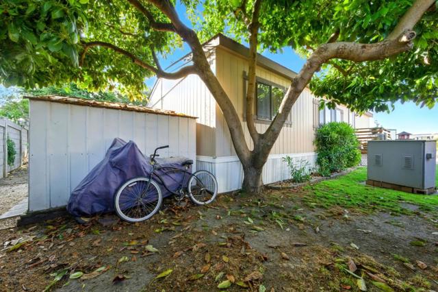 1117 Baldwin Street, Salinas CA: https://media.crmls.org/mediaz/cfadb7a2-48c2-4407-9f53-0141bdce0231.jpg