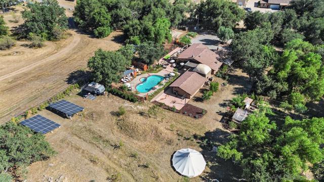 18940 Littlefield Lane, Valley Center CA: https://media.crmls.org/mediaz/cfae925d-e29d-48f6-8eb2-ba2ec9fedbad.jpg