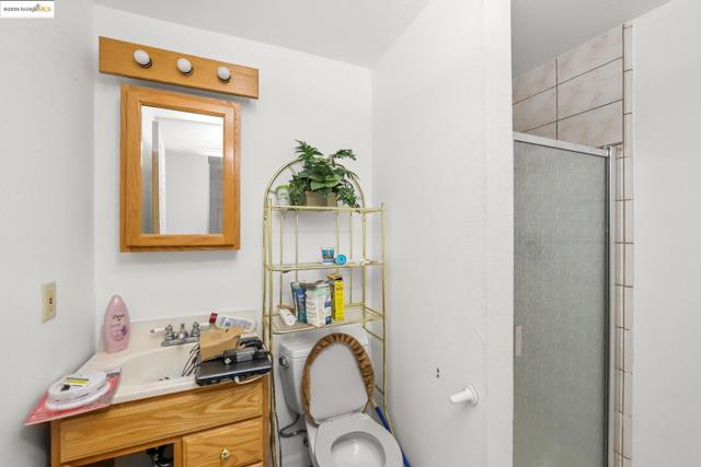 41 Apollo St, San Francisco CA: https://media.crmls.org/mediaz/cfaeafdb-c49b-47fe-ac02-e670a11a9f0d.jpg