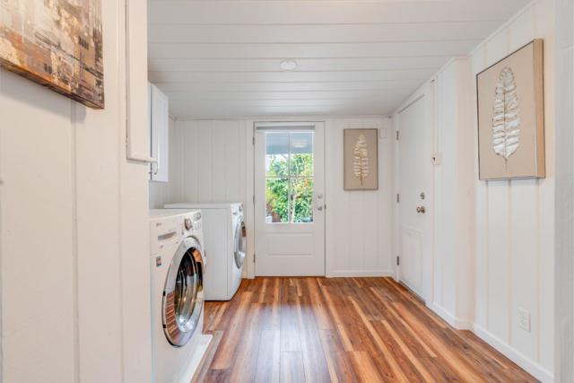 293 Florida Avenue, San Bruno CA: https://media.crmls.org/mediaz/cfaec072-8694-47e7-859b-a60b43353254.jpg