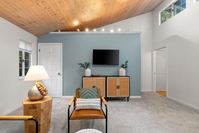 105 William Way, Felton CA: https://media.crmls.org/mediaz/cfaf3435-193a-4cac-8a94-78c3261fc257.jpg