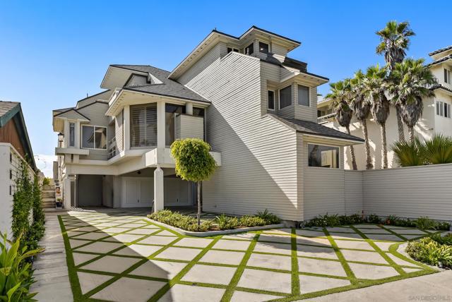 1288 Seacoast Dr., Imperial Beach CA: https://media.crmls.org/mediaz/cfb0419b-2bee-4b23-b5cb-072a7ac54574.jpg